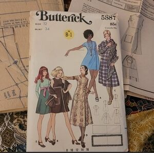 Butter Pattern with Blue and Red Accents